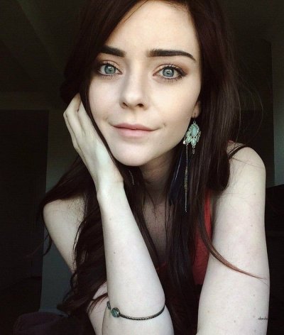 Фото откровенного содержания Эш Мэри из Инстаграма - наслаждайтесь!