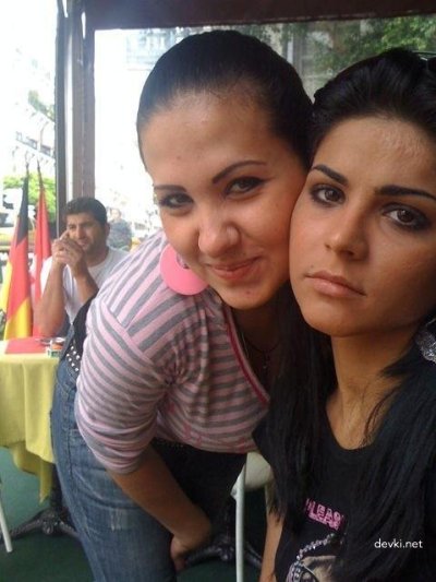 Искусные снимки обворожительной девушки