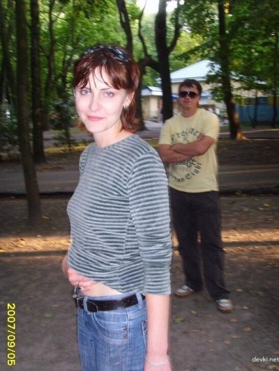 Местная красотка ждет тебя!