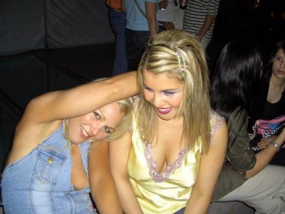 Домашнее видео от привлекательной оральной любительницы