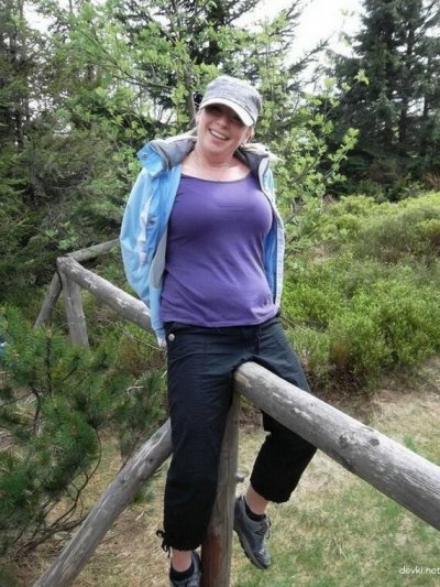 Сексуальные снимки милфы и зрелой пышки-мамаши