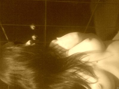 Интимное фото милой девушки в приватной обстановке