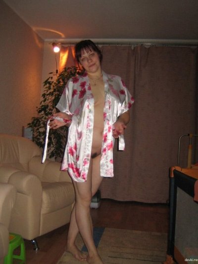 Очаровательная замужняя дама ищет новые эмоции