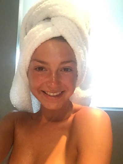 Развратная красавица без одежды - наш новый хит!