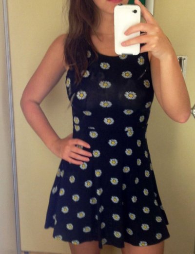 Похотливая красотка радует глаз - крутой контент!