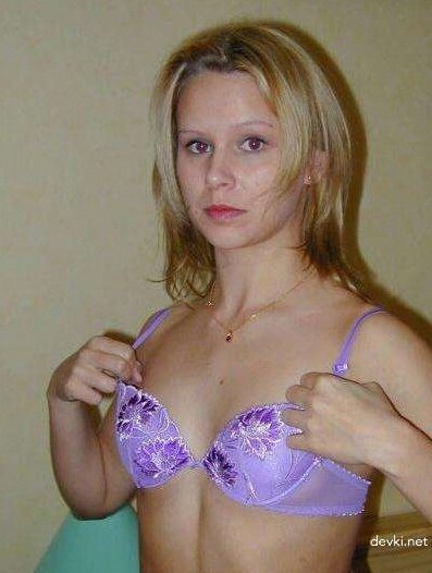 Интимное видео с моей блондинкой-женой в приватной обстановке