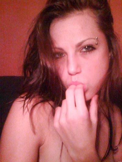 Снимки возбужденной красотки - отличное развлечение!