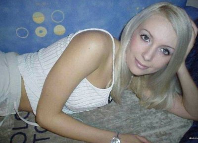 Интимные снимки сексуальной светловолосой красотки