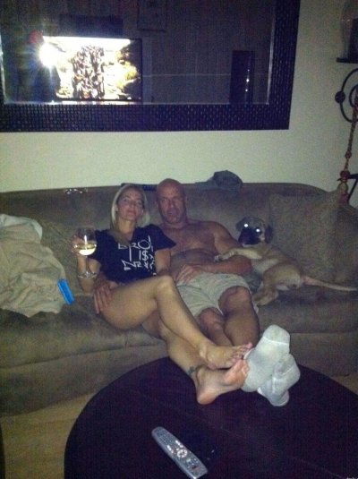 Опытные пары-свингеры: наслаждайся страстью и новыми встречами!