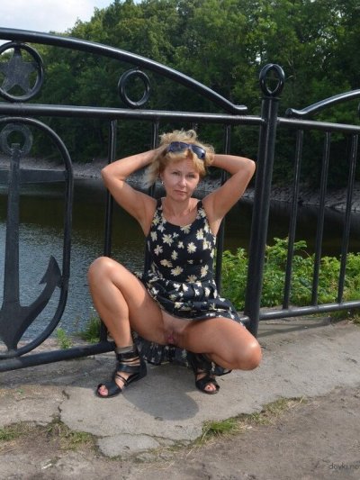Дама с вечно горячей киской