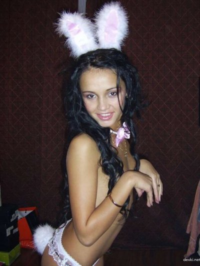 Сексапильные игры молодой кошечки