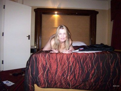 Мамаша получает удовольствие от члена