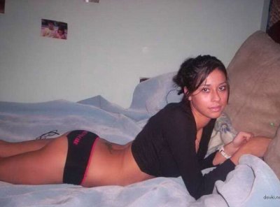 Сексуальные снимки горячей девушки: бесплатно и без цензуры!