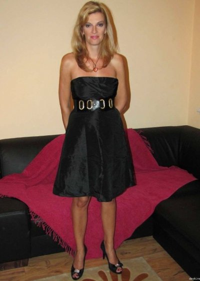 Зрелая красавица в откровенных играх: наслаждение без границ!