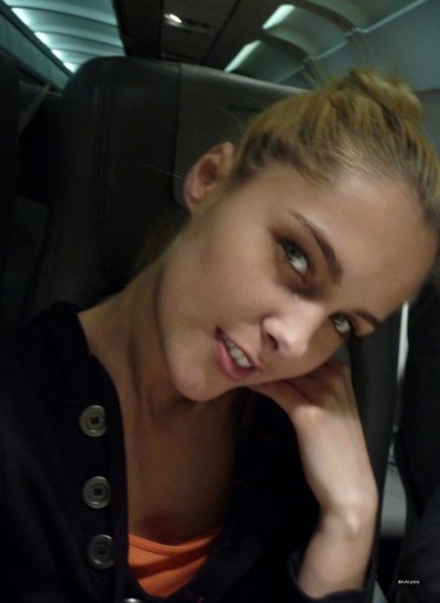 Шикарная и ласковая бестия показала свои прелести