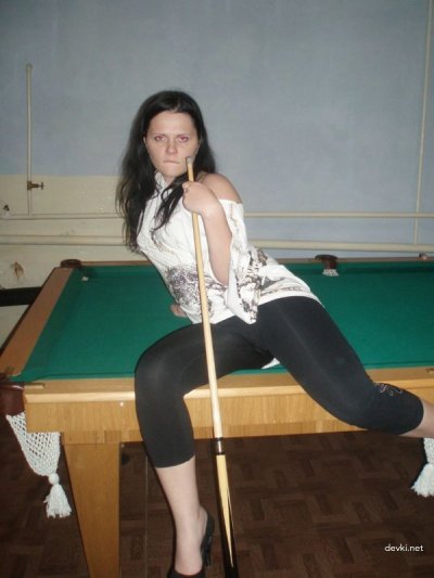 Девушка разделась на публике