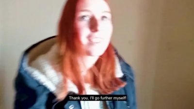 Первый раз трахнул меня в подъезде, а я проглотила его сперму! Все видео от первого лица!