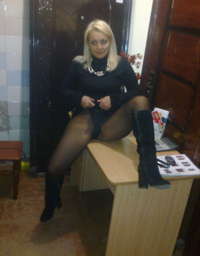 Пышка страстно отсасывает - порно видео на русском