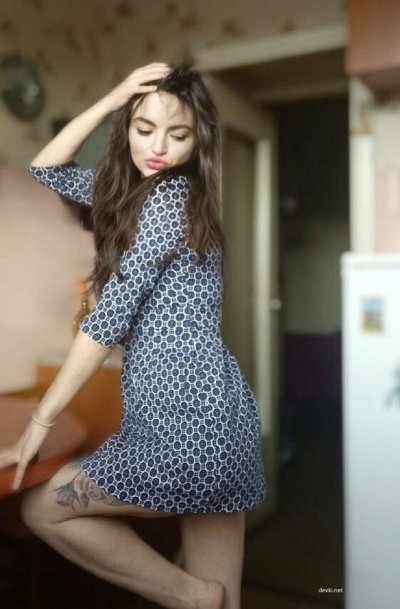 Молодая красотка с привлекательной задницей - горячее предложение!