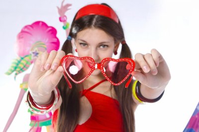 Сексуальная крошка демонстрирует свои прелести