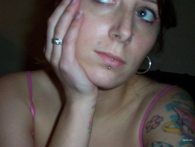 Дамочка сделала минет парню и получила удовольствие