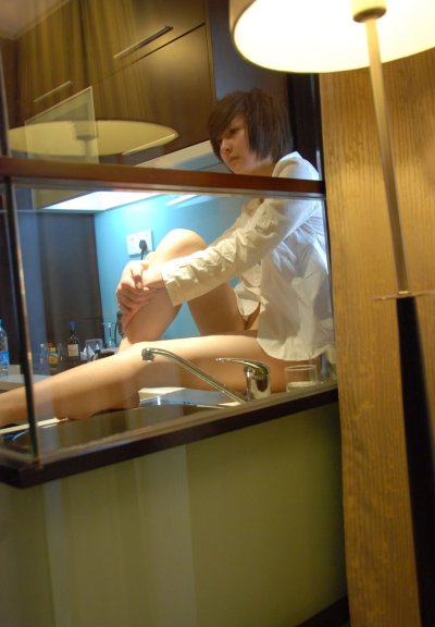 Искусные снимки юной азиаточки