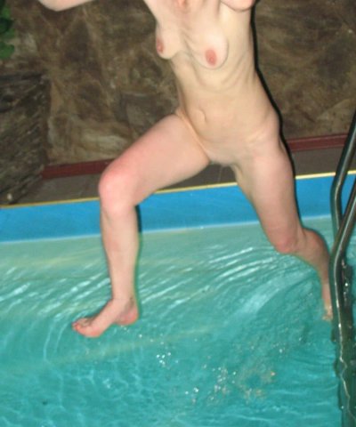 Пятеро друзей пригласили мою леди в банный домик