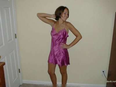 Занялся страстной любовью с любимой женой в уединенном уголке