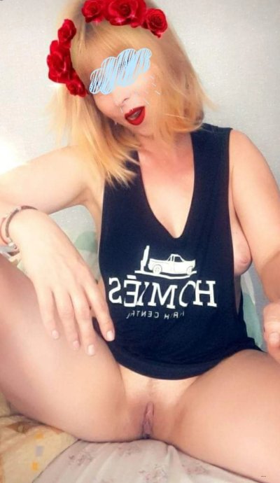 Искушающая Вика: горячие видео для взрослых на сайте