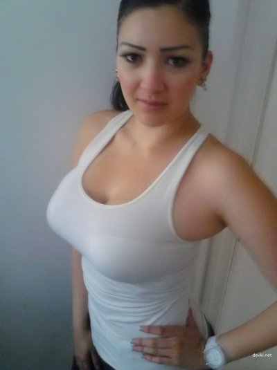 Гигантские груди красотки из США