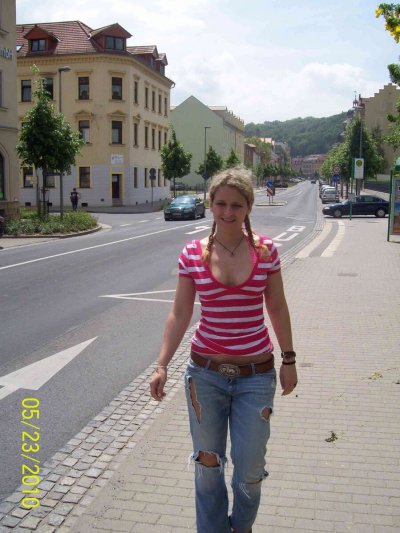 Пышнозадая красотка: новые видео каждый день!