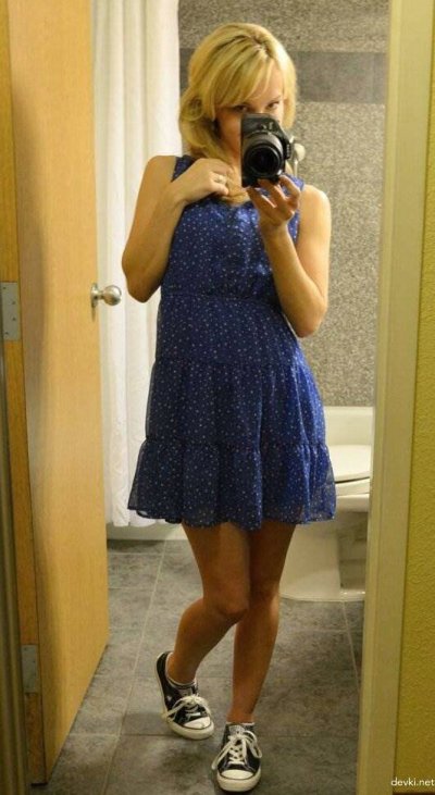 Интимные снимки в уютной обстановке: домашний фотосет