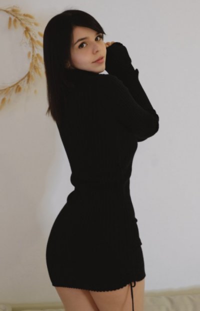 Сексуальные снимки милашки: голые красотки без оплаты