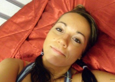 Фото на память: зажигательные снимки в одиночестве