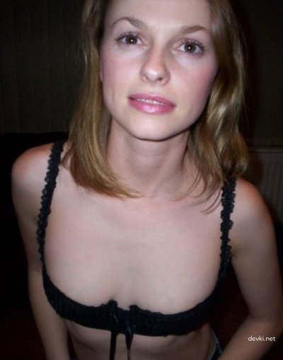 Соблазнительная красотка готова на всё