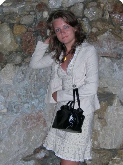 Интимные снимки сексуальной блондинки с голубыми глазами