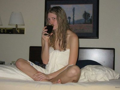 Подруга делает приятное: нежные ласки и невероятные ощущения!