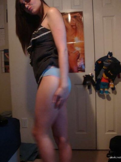 Интимные снимки молодой ученицы: сексуальные фотографии сучки