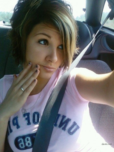 Вгоняю фаллос в влажную киску