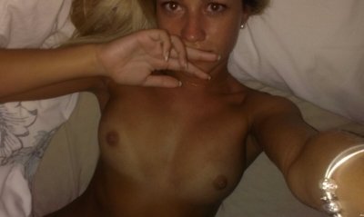 Шикарная белокурая и её оголенные фото