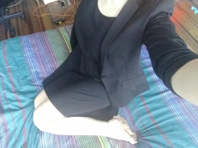 Развратная на яркой постели