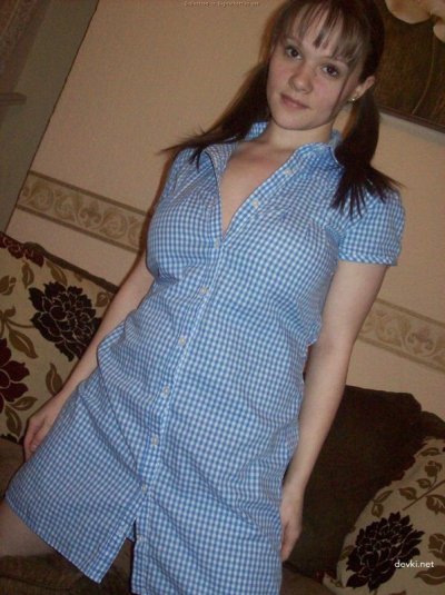 Жаждущая девушка ищет партнера для секса и фотосессии