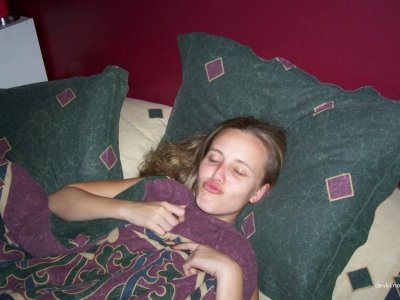 Трахается с киской своей подруги