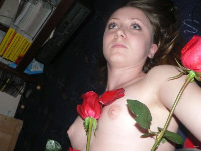 Личные фото талантливой художницы: откровенные моменты творчества