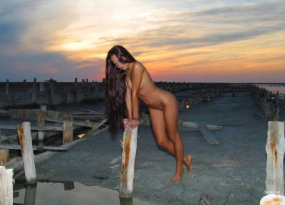 Интимные снимки обнаженной молодой красотки - сексапильные фотографии в частной обстановке