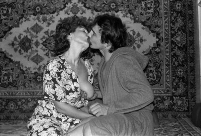 Огромные дойки у знойной леди. Винтажное порно из 90-х