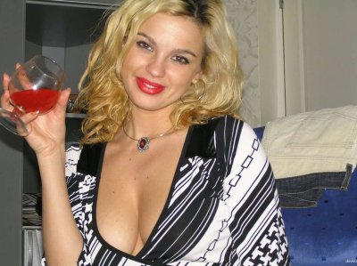 Интимные снимки развратной крошки - наслаждение для глаз