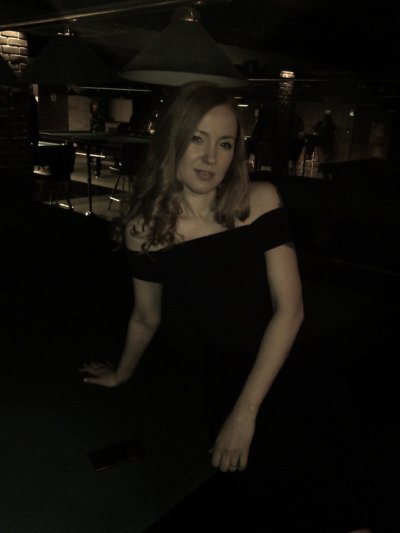 Сексуальная красотка и ее восхитительная голая фигура