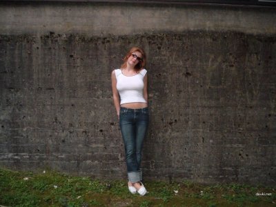 Соблазнительная грудь голой красотки на частных фото - невероятный вид!