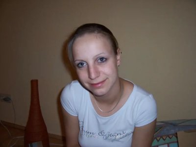 Жарит свою шлюху в разнообразных позах - горячие моменты для взрослых